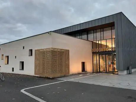 Photo de Library De Beaufort-En-Anjou