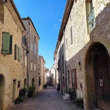 Photo de Château de Calvières (Vézénobres)