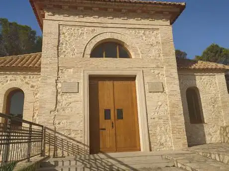 Photo de Ermita de San Fermin