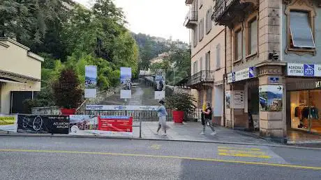 Photo de Funicolare Locarno- Madonna del Sasso