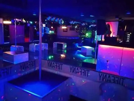 Photo de TIFFANY AMERICAN CLUB - Exclusive Night Lap dance