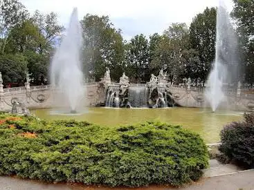 Fountain of the 12 Months