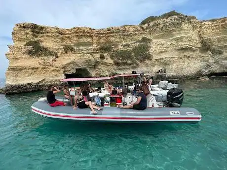 Escursioni e Noleggio barche Riccardo Ingrosso
