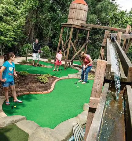 Photo de Catfish Cove Mini Golf