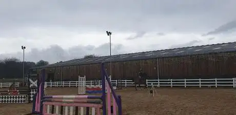 Smugglers Equestrian Centre