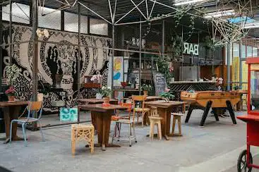 Les Ateliers �clairés