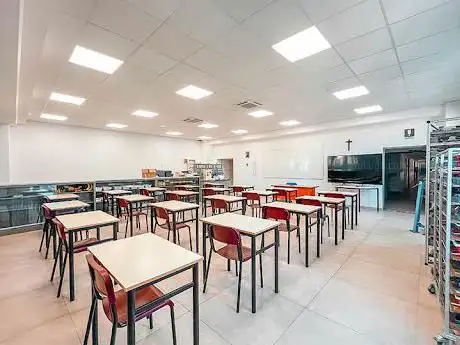 Photo de Fondazione FP INE - IS Bearzi (Informatico Meccanico, Elettromeccanico, Automotive) | Corsi per adulti