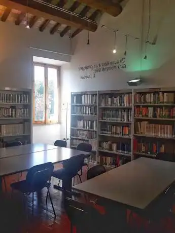 Photo de Biblioteca Comunale di Mentana