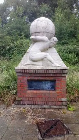 Statue of Atlas