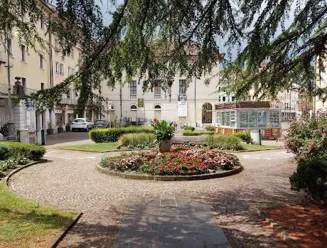 Photo de Giardini piazza dei Martiri