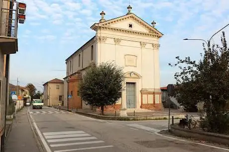 Photo de Basilica minore di Sant'Apollinare Vescovo e Martire