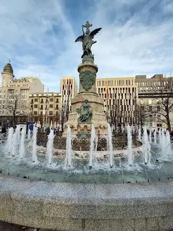Photo de Monumento a los Mártires de la Religión y de la Patria