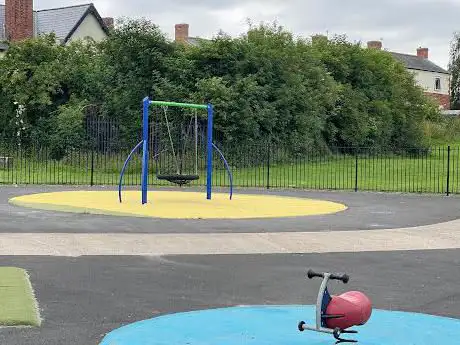 Kirklea Park