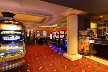 Sala Admiral SLOT & VLT
