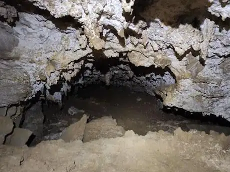 Photo de Grotta del Frassino