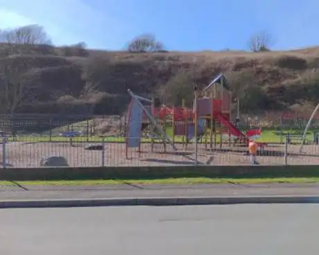 Photo de Parton  Playground