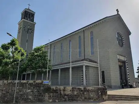 Église Saint Pierre