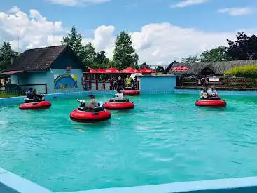 Waterwar - Bateaux tamponneurs