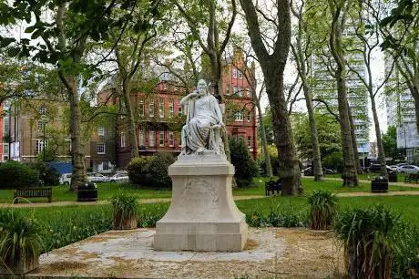 Photo de Sarah Siddons Statue