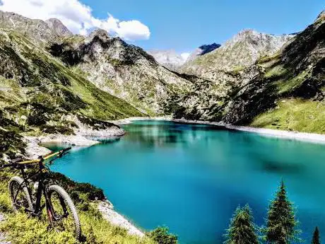 Lago naturale del Barbellino