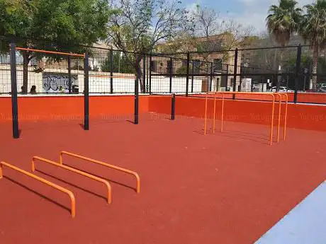 Photo de Parque de barras - calistenia