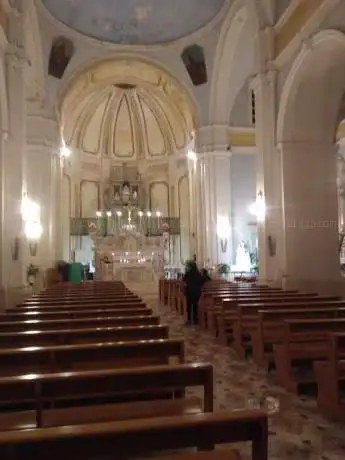 Photo de Church of Saint Lawrence Martyr