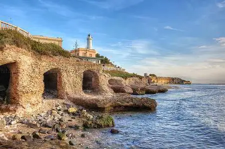 Photo de Grotte di Nerone