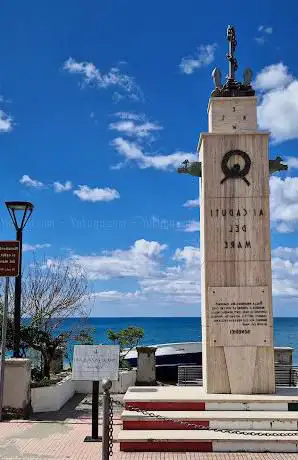 Photo de Monumento Ai Caduti Del Mare