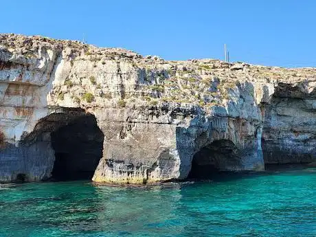 Photo de Grotta delle Tre Porte