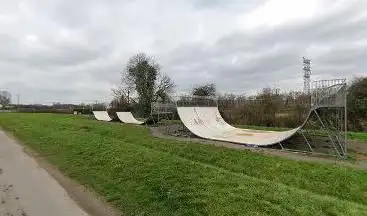 Photo de Skatepark de Saint-Amand-Montrond