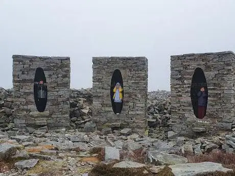 Photo de Andy Goldsworthy's Clougha Pike Chambers