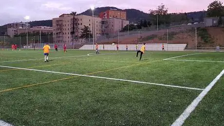 Photo de Camp de Futbol Sant GenÃs