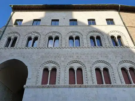 Photo de Senate Palace