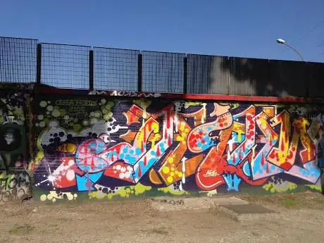 Photo de Muro Libero di Piazzale Pino Pascali