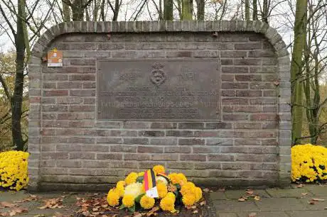 Monument Grenadiers 11/11/1918 Eke