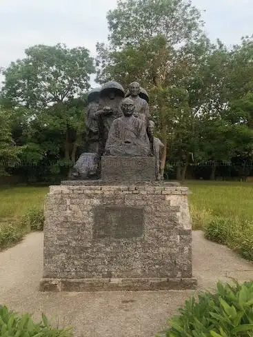 Photo de Les statues Unsui Gunzo japonaises