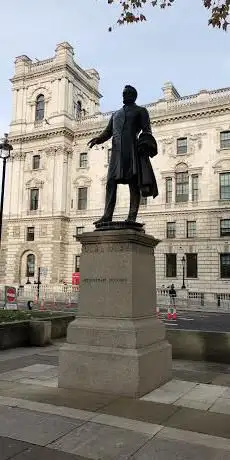 Photo de Viscount Palmerston Statue
