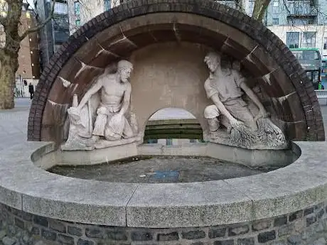 Photo de King George V Memorial Fountain