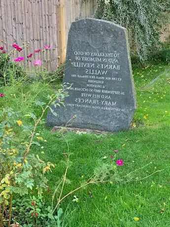 Photo de Barnes Wallis Grave