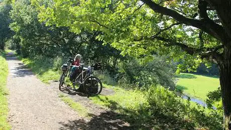 Photo de Biddulph Valley Way