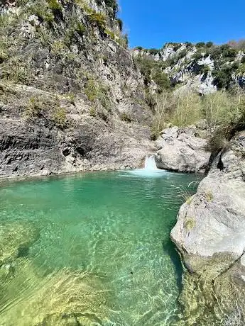 Photo de Pozas del RÃo Yaga