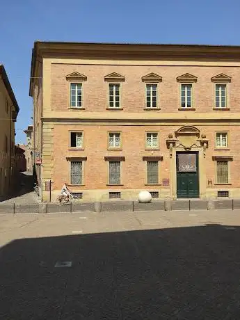 Photo de Abundance Street Domus