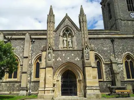 Photo de All Saints Parish Church