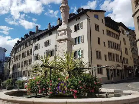 Place du Bourg-de-Four