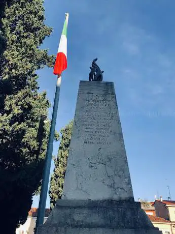 Memoriale ai caduti per la Patria