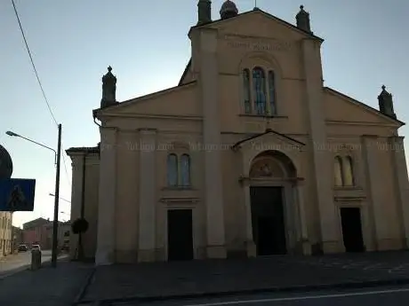 Photo de Casa Parrocchiale Di Vicomoscano