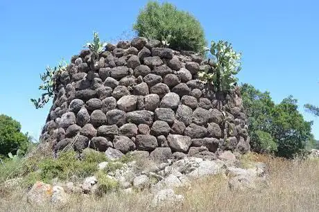 nuraghe Lu Castellazzu