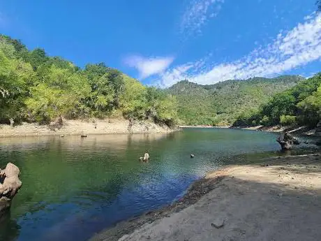 Photo de Playa fluvial de Rabacallos