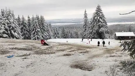 Ski- und Rodelhang am Schanzerkopf