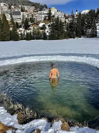 Eisbadi Arosa